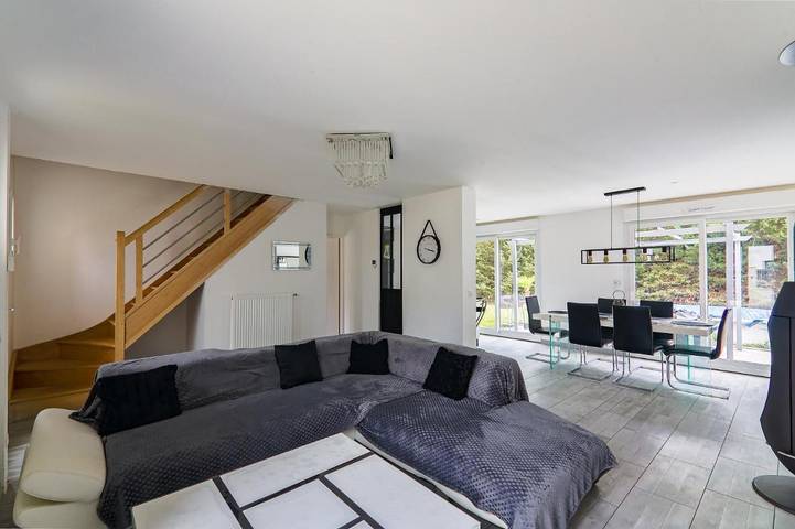 Appartement de vacances pour 5 personnes, avec jardin ainsi que vue et terrasse, animaux acceptés