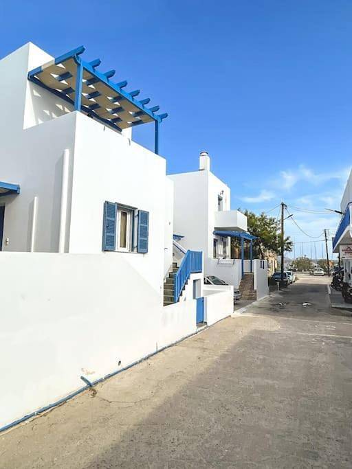 Location de vacances pour 4 personnes, avec Balcon et Terrasse dans Adamas - 2