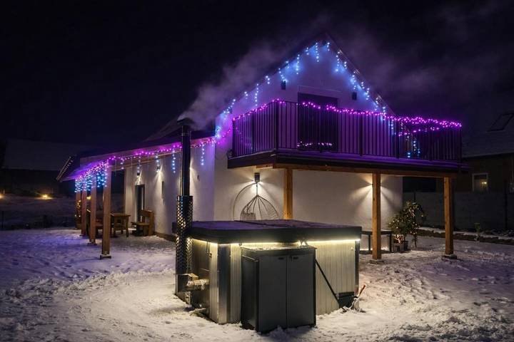 Willa dla 6 osób, z jacuzzi i balkon w Brenna