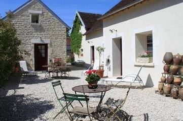 Chambre d’hôte pour 4 personnes, avec terrasse et jardin à Vézinnes