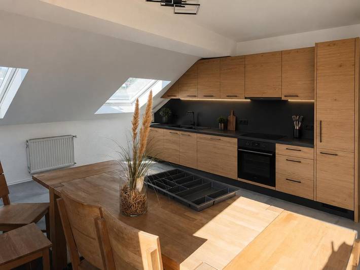 Ferienwohnung für 5 Personen, mit Terrasse und Garten in Obernburg am Main