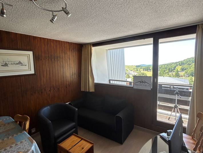 Gîte pour 4 personnes, avec balcon dans Station de Super-Besse (Super-Besse) - 3