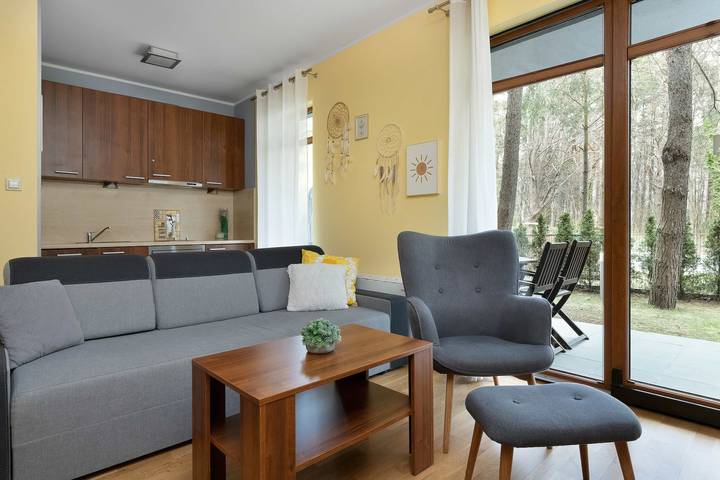Apartament wakacyjny dla 4 osób, z sauna i ogród, zwierzęta dozwolone w Jastrzębia Góra