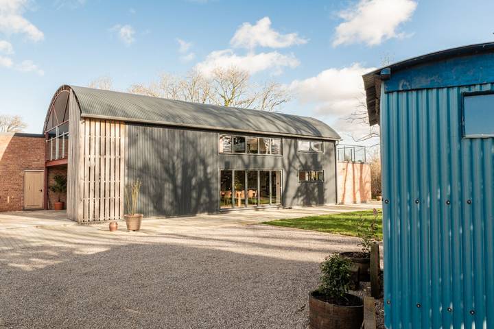 Cottage for 12 people, with garden, with pets - 1