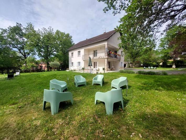 Location de vacances pour 4 personnes, avec vue et jardin à Villefranche-de-Rouergue - 2