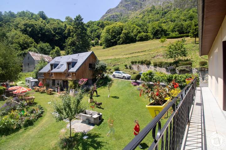 Gîte pour 5 personnes, avec terrasse ainsi que jacuzzi et sauna, animaux acceptés à Gèdre - 2