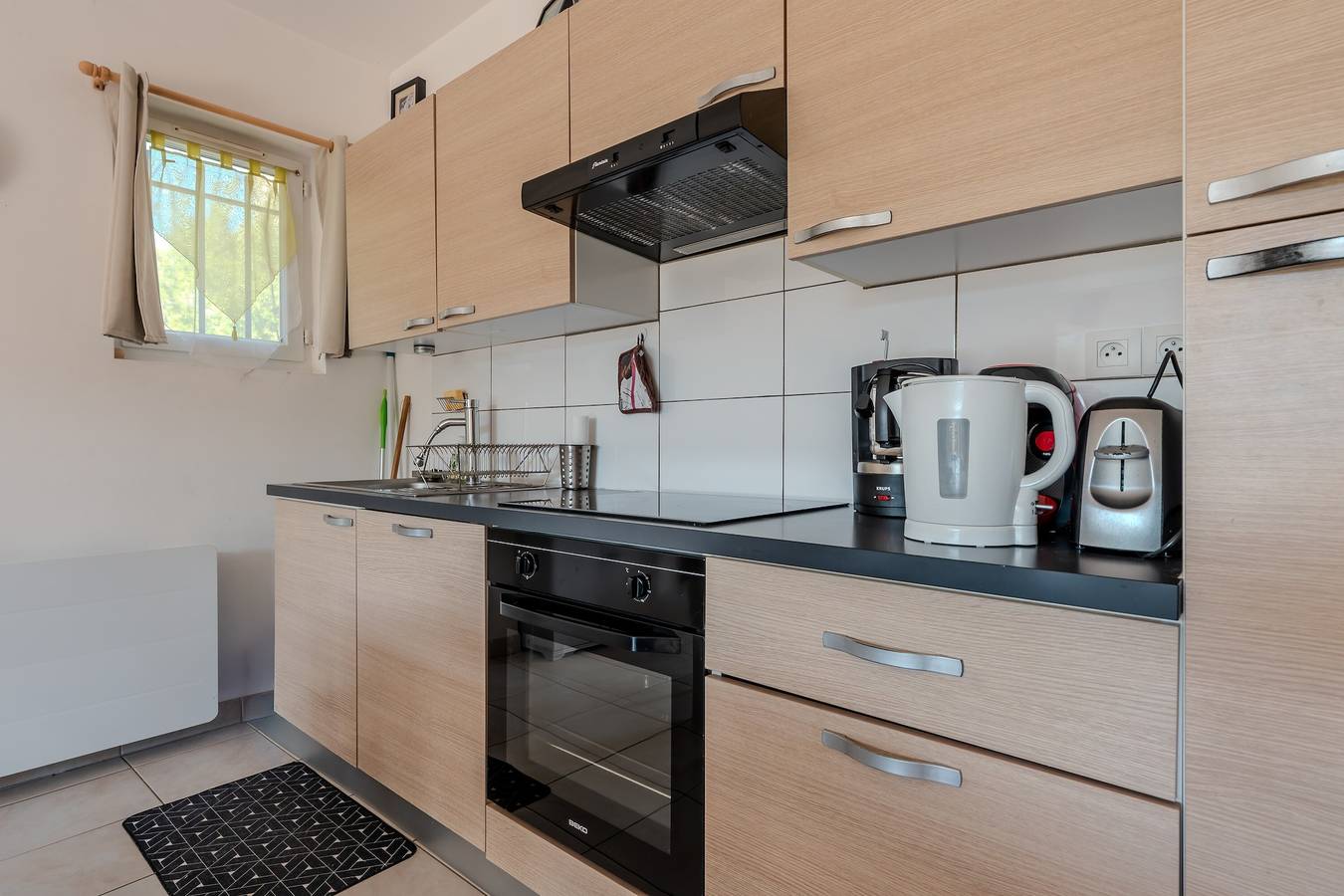 Ganze Wohnung, Apartment „Résidence Ventoux Revitalisation“ mit Bergblick, Balkon und Wlan in Reilhanette, Nyons und Umgebung