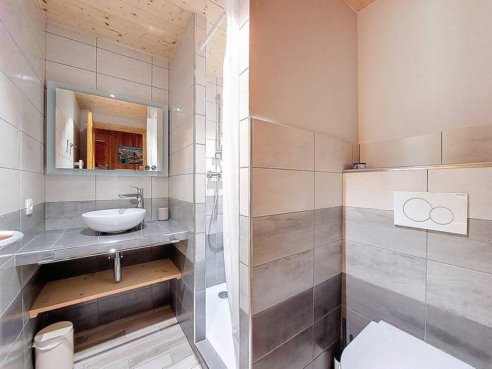 Chalet Chebourins - 8 Pers - 3 Bedrooms - Wifi - Montriond in Montriond, Les Portes du Soleil