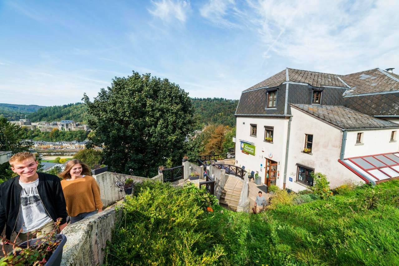 Auberge pour 1 personne avec jardin in Bouillon, Région de Neufchâteau
