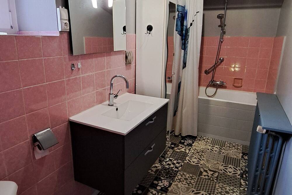 Maison de ville 3 pieces 55m2 avec garage in Jussey, Haute-Saône