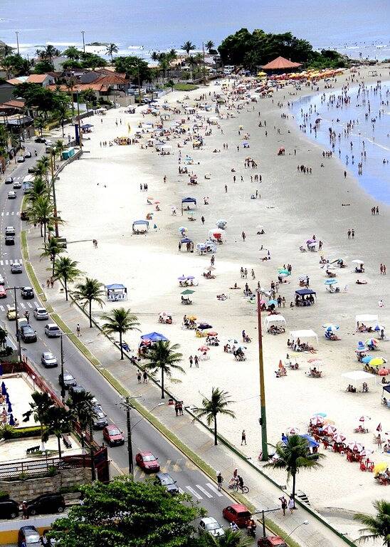 Schönes Haus mit Pool * Itanhaém * 30m Strand * Gemütlicher Ort für Freizeit und Erholung in Itanhaém, Baixada Santista