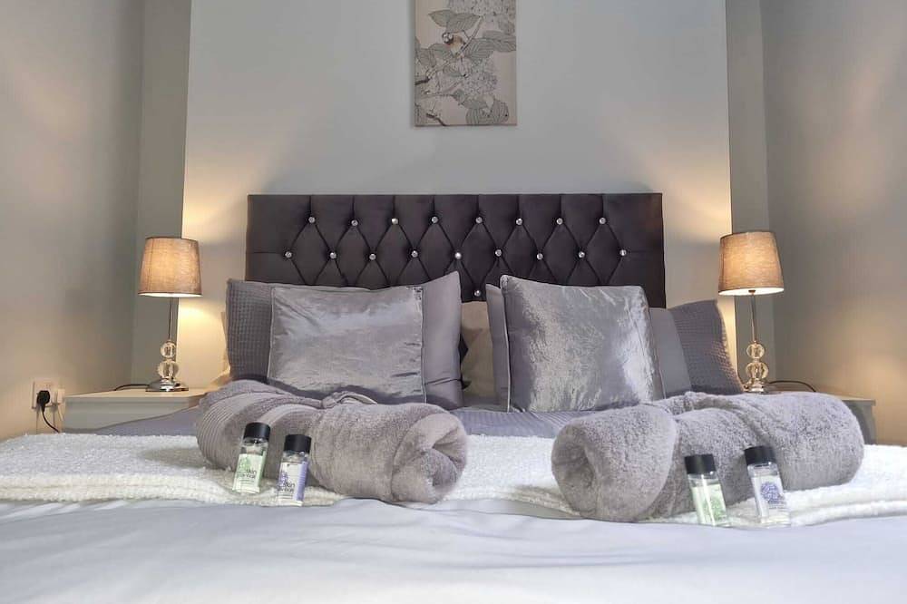 Entire apartment, Serene getaway Apartment with Garden-Maidstone City Centre in Kent