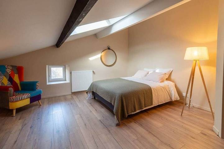 Location de vacances pour 16 personnes, avec jardin et terrasse à Peyrilhac - 3