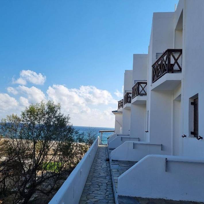 Gîte pour 2 personnes, avec jardin ainsi que vue et terrasse, animaux acceptés dans Carystos - 2