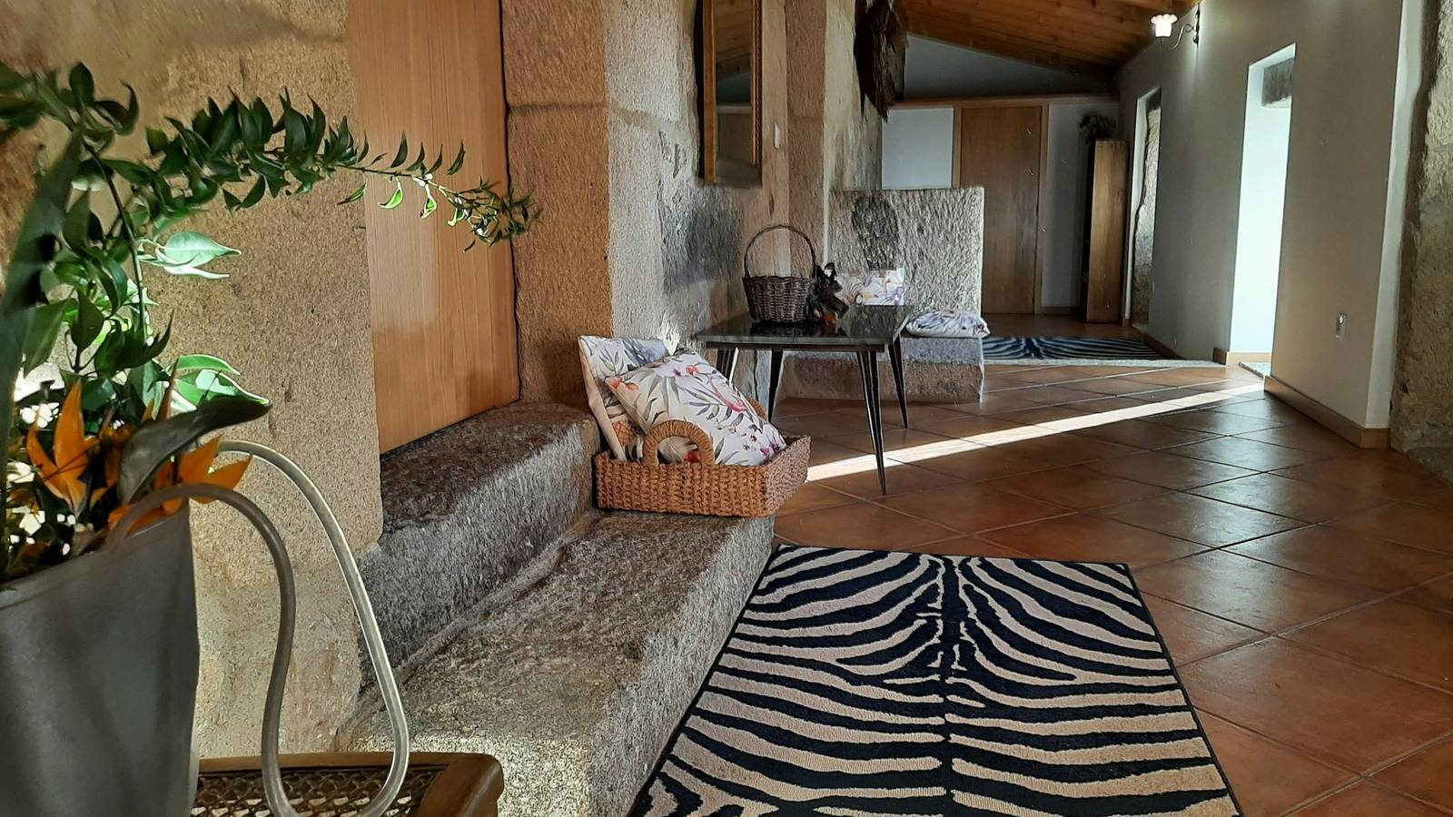 Casa encantadora em Povoa de Lanhoso com piscina compartilhada in Covelas, Distrito de Braga