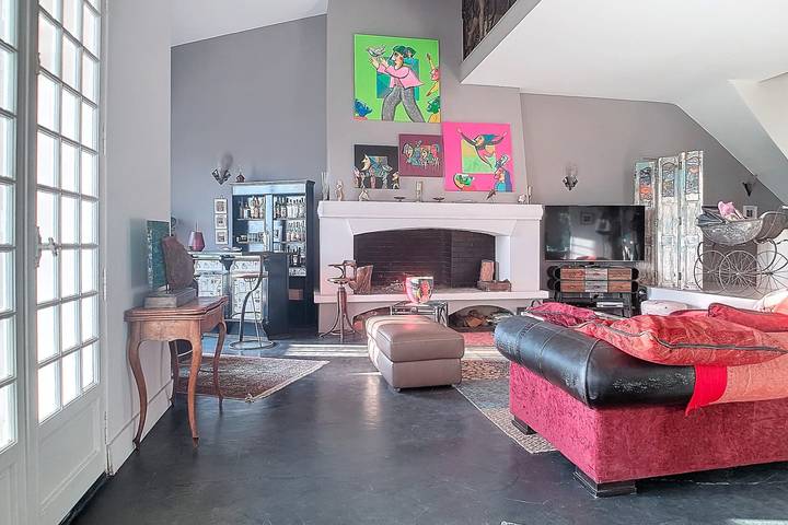 Location de vacances pour 15 personnes, avec jardin ainsi que piscine et terrasse à Le Castellet - 4