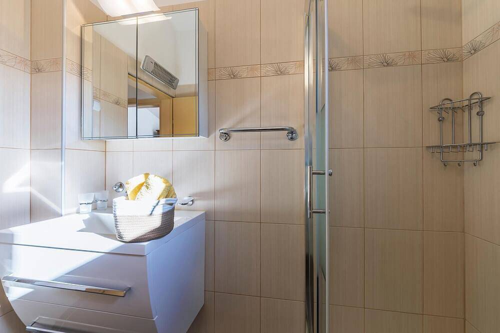 Ganze Wohnung, Gemütliche Ferienwohnung in Labin mit. in Raša, Ostküste Istrien