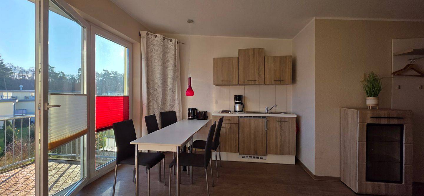 Ganze Wohnung, 4-Zimmer-Maisonettewohnung für 7 Pers. im Küstenwald in Gelbensande, Rostock und Umgebung