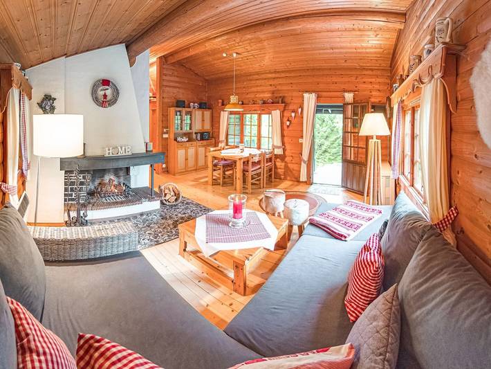 Ferienwohnung für 5 Personen, mit Balkon/Terrasse und Terrasse