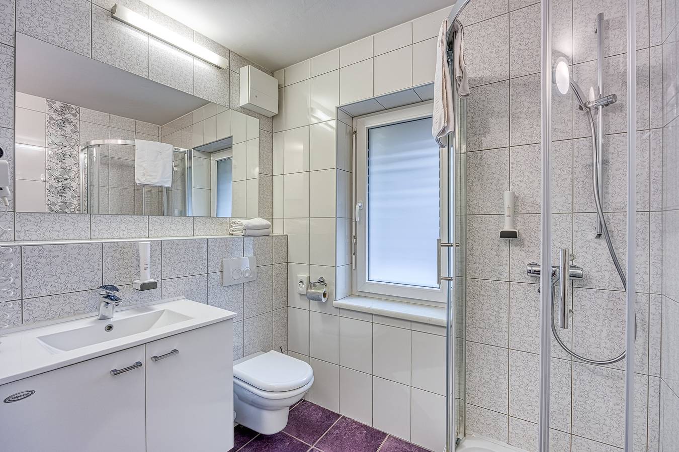 Ganze Wohnung, Wellness Suite Viola in Karawanken und Bachergebirge, Untersteiermark