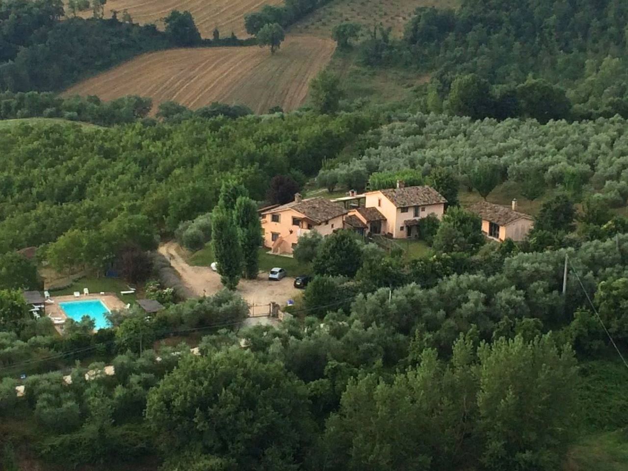 Appartamento intero, Wohnung "Glicine" in Todi, Perugia e dintorni