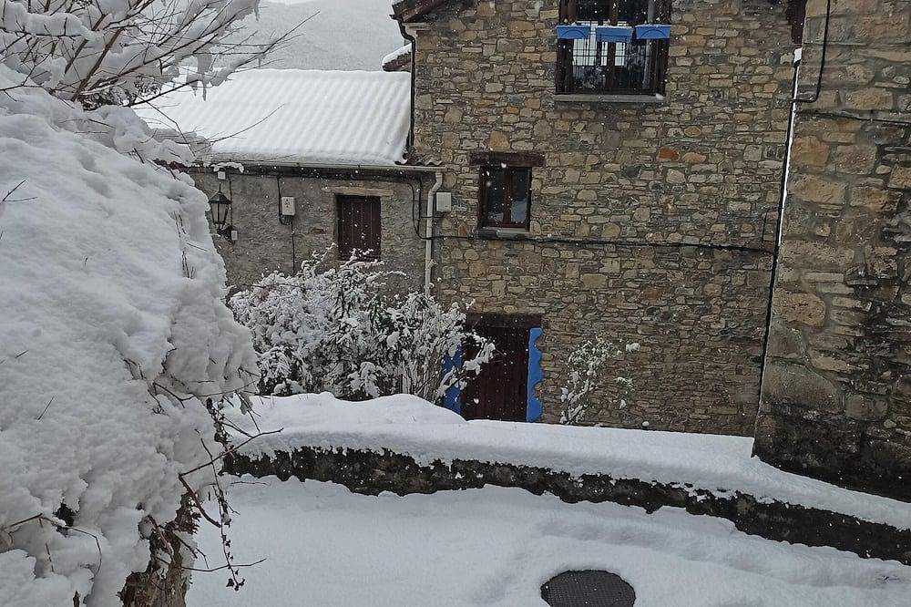 Homerez - Casa encantadora en Belsierre, vista a montaña in Belsierre, Puértolas