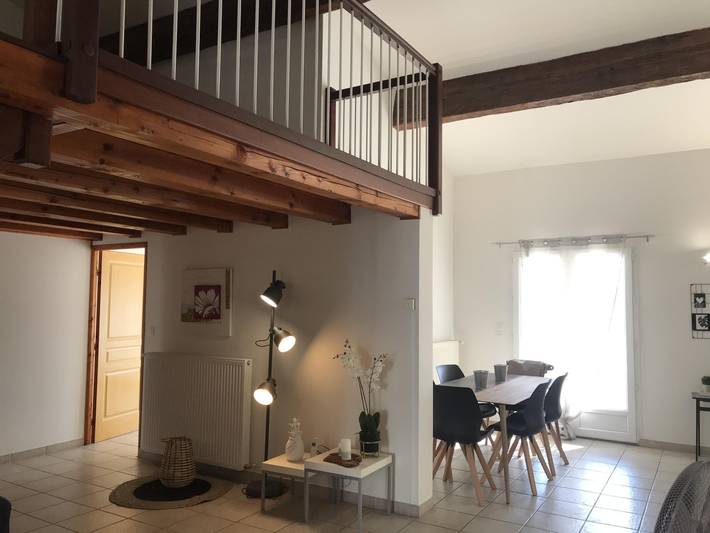 Location de vacances pour 6 personnes, avec piscine ainsi que balcon/terrasse et terrasse à Olonzac - 3
