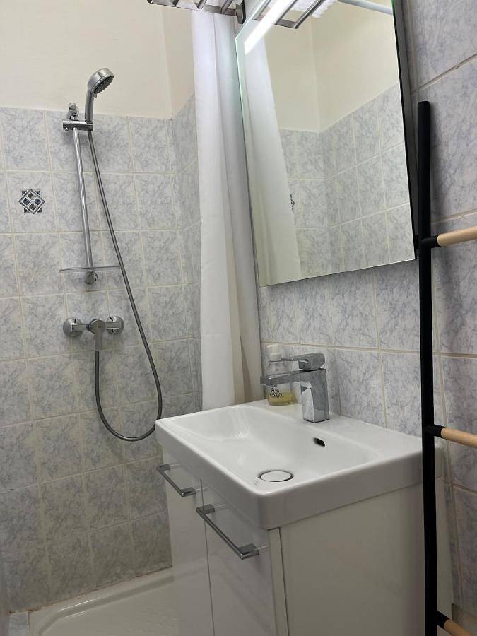 Gîte pour 4 personnes, avec vue dans Plage du Prieuré - 3