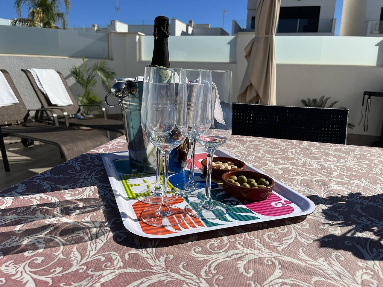 Villa de lujo de tres dormitorios con piscina privada y solárium en la azotea in San Pedro del Pinatar, Costa Cálida