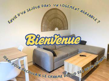 Gîte pour 4 personnes, avec jardin et terrasse, animaux acceptés à Chef-Boutonne