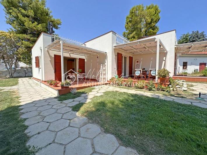 Villa per 3 persone, con giardino, con animali domestici in Numana