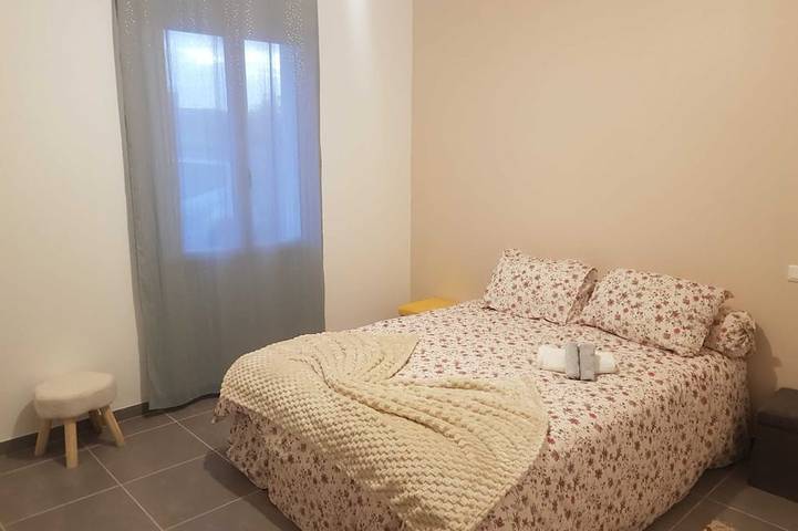 Gîte pour 6 personnes, avec jardin à Clermont-Dessous - 4