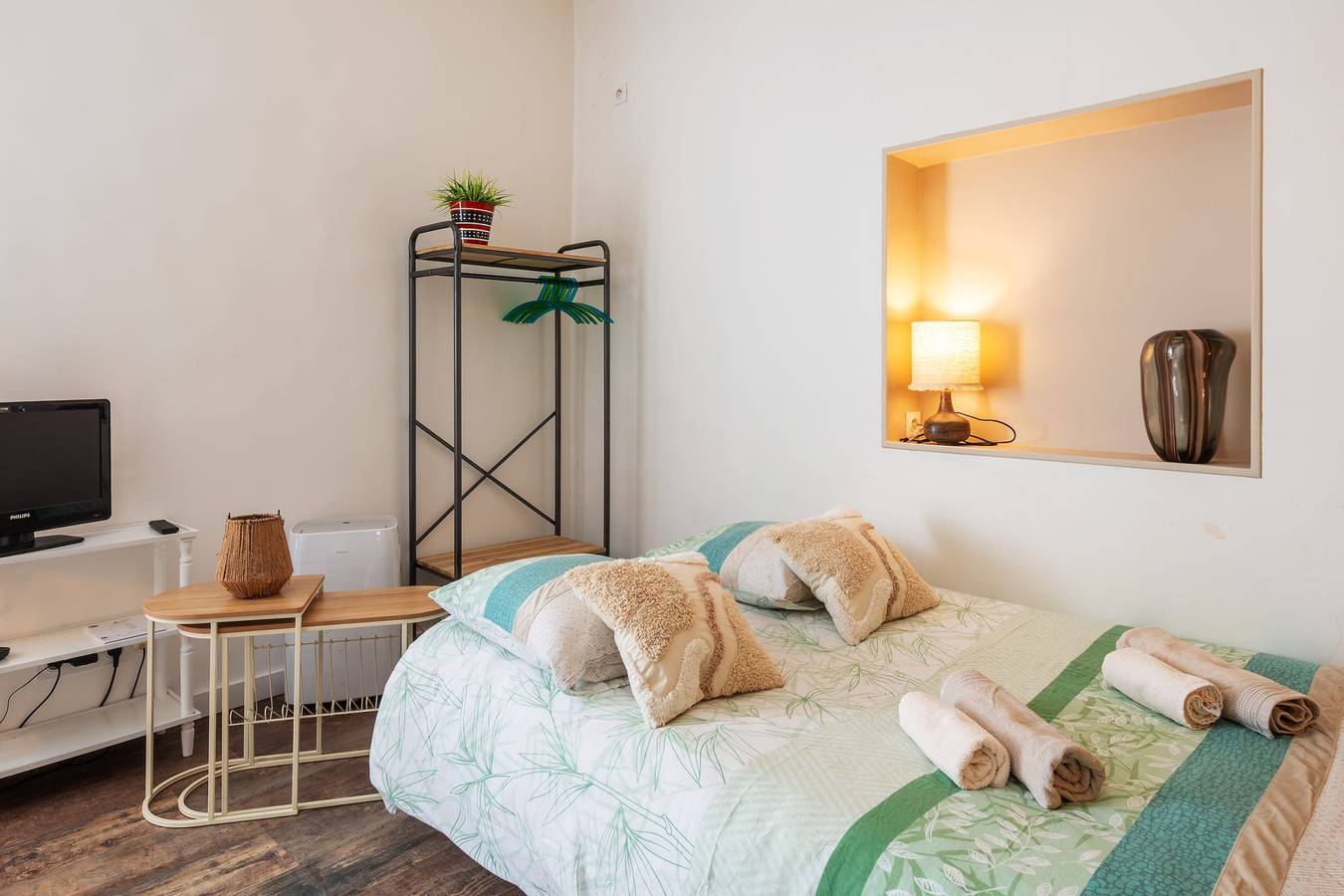 Studio entier, Le Rousseau - Petfriendly - Wifi - Tv in Laval, Mayenne