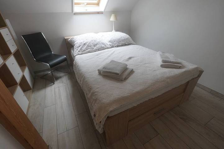 Ganze Wohnung, Ferienwohnung Erika · Natur & Ruhe in der Lausitz · 3 Zimmer, 8 Gäste in Neiße-Malxetal, Lausitz