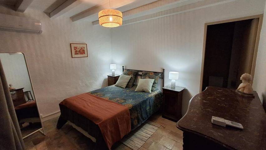 Location de vacances pour 6 personnes, avec Balcon ainsi que Terrasse et Piscine à Fournès - 3