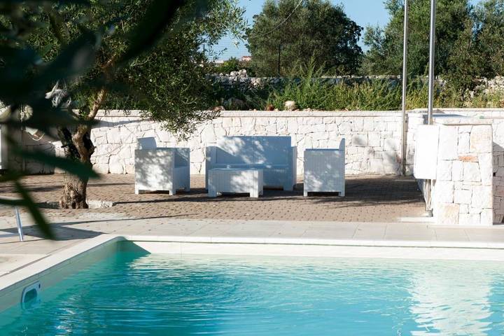 Maison d’hôte pour 2 personnes, avec jacuzzi ainsi que jardin et piscine, animaux acceptés à Noci - 2