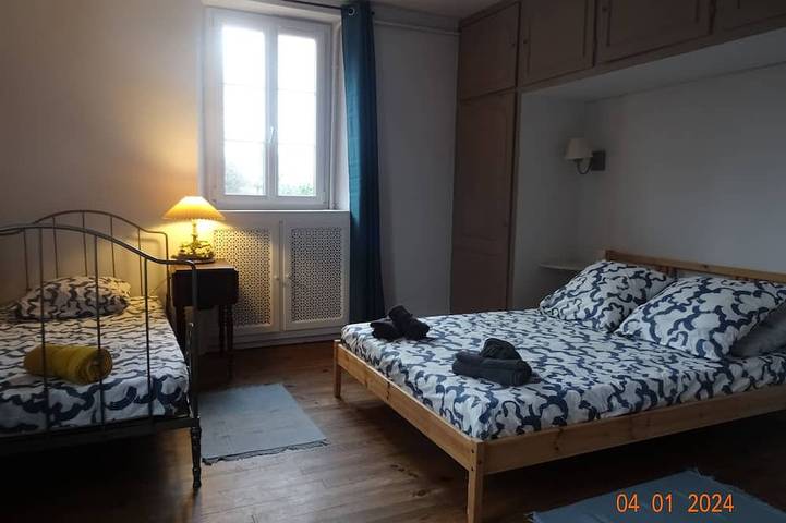 Gîte pour 5 personnes, avec terrasse et jardin, animaux acceptés à Treuzy-Levelay - 2