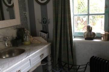 Ferme pour 2 Personnes dans Marseille, Région de Marseille, Photo 4