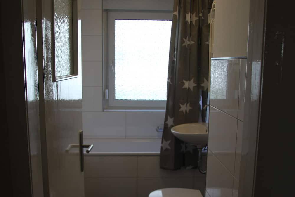 Entire apartment, Work Inn Rhein Ruhr Apartment in Homberg/Ruhrort/Baerl, Duisburg