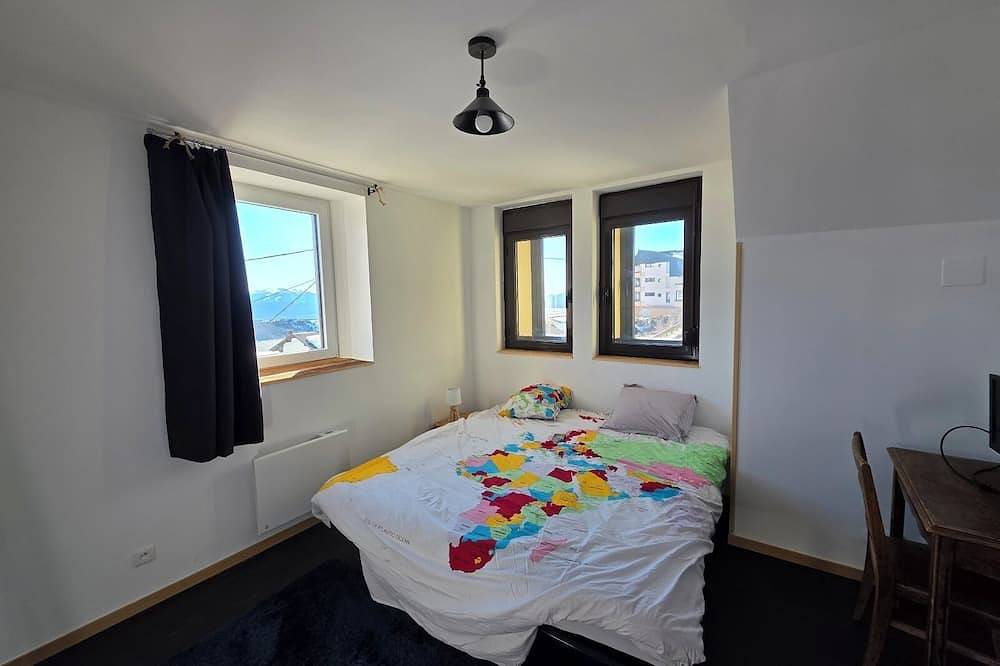 Apartamento entero, Le nid d'aigle : T3 apartment in Font-romeu center in Font-Romeu-Odeillo-Via, Parque Natural Regional de los Pirineos Catalanes