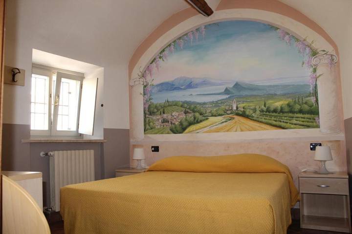 Location de vacances pour 2 personnes, avec jardin dans Castello (Puegnago sul Garda) - 4