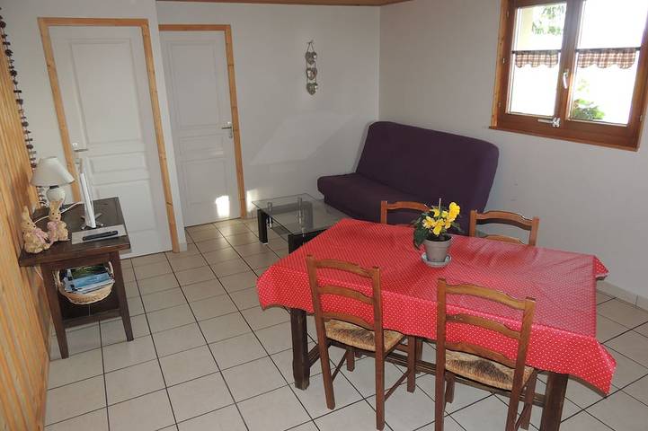 Gîte pour 4 personnes, avec jardin, animaux acceptés à Hauterive-la-Fresse - 4