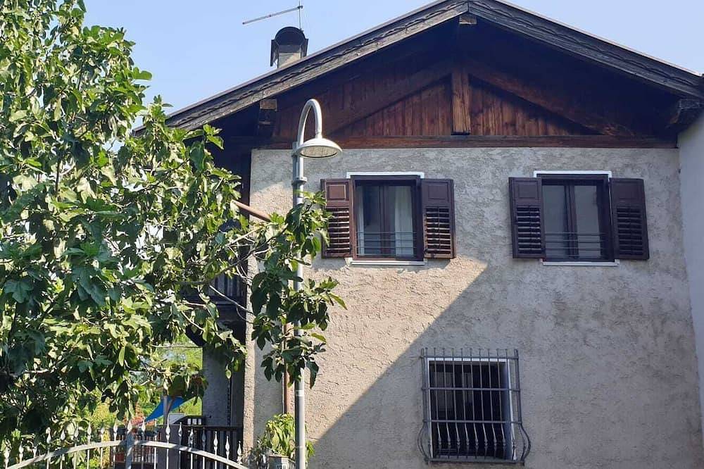 Cà dei Zoani - Codes: Cipat and Cin It022139C2Iq9Hp3Zh in Pergine Valsugana, Valsugana