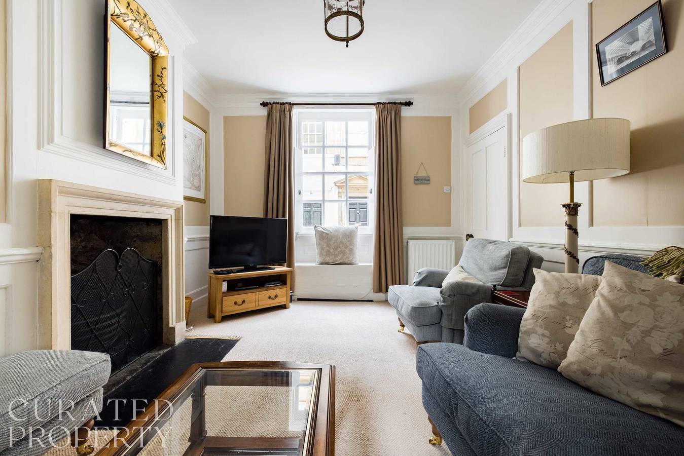 Entire apartment, Spacious Homely Georgian Town House Central Bath in Bath, Bath & North East Somerset