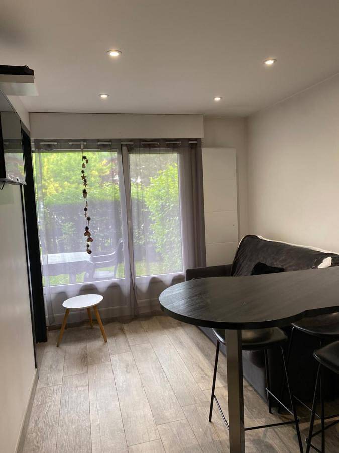 Appartement entier, Mont Blanc Holidays dans résidence avec Gardien in Sallanches, Pays du Mont-Blanc