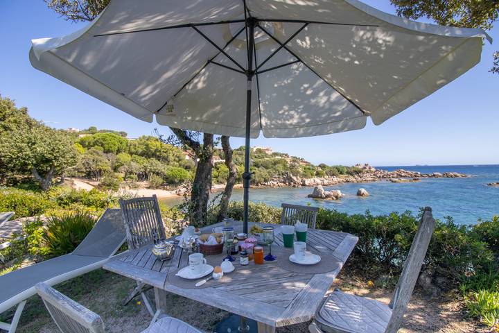 Villa pour 10 personnes, avec jardin ainsi que sauna et jacuzzi à Porto-Vecchio