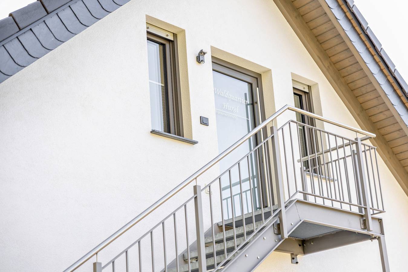 Apartamento entero, Apartamento 'Waldquartier Huxel' con terraza compartida, wifi y aire acondicionado in Schmallenberg, Hochsauerlandkreis