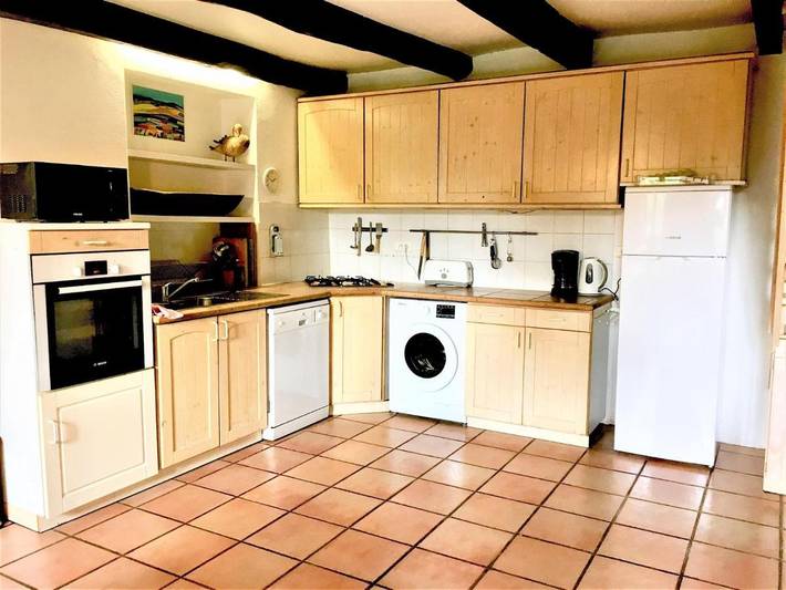 Location de vacances pour 6 personnes, avec piscine ainsi que balcon et jardin, animaux acceptés à Auriac - 4