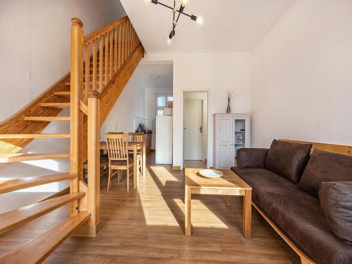 Ferienhaus für 4 Personen, mit Terrasse und Garten sowie Seeblick