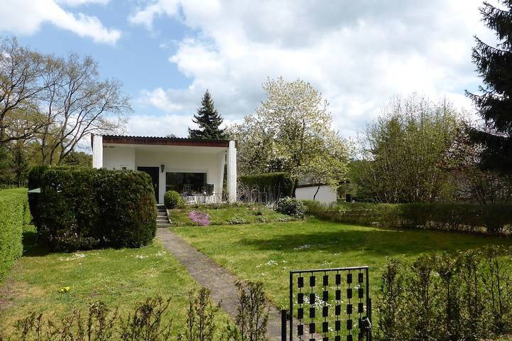 Bungalow für 2 Personen, mit Garten